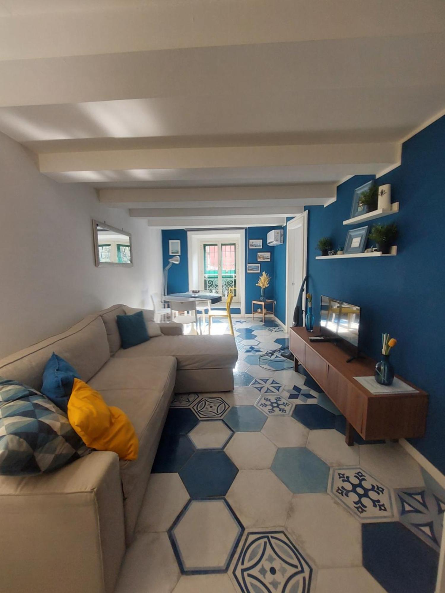 Be Blu Apartment Наполи Екстериор снимка