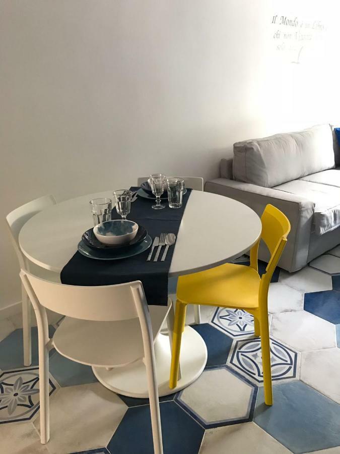 Be Blu Apartment Наполи Екстериор снимка